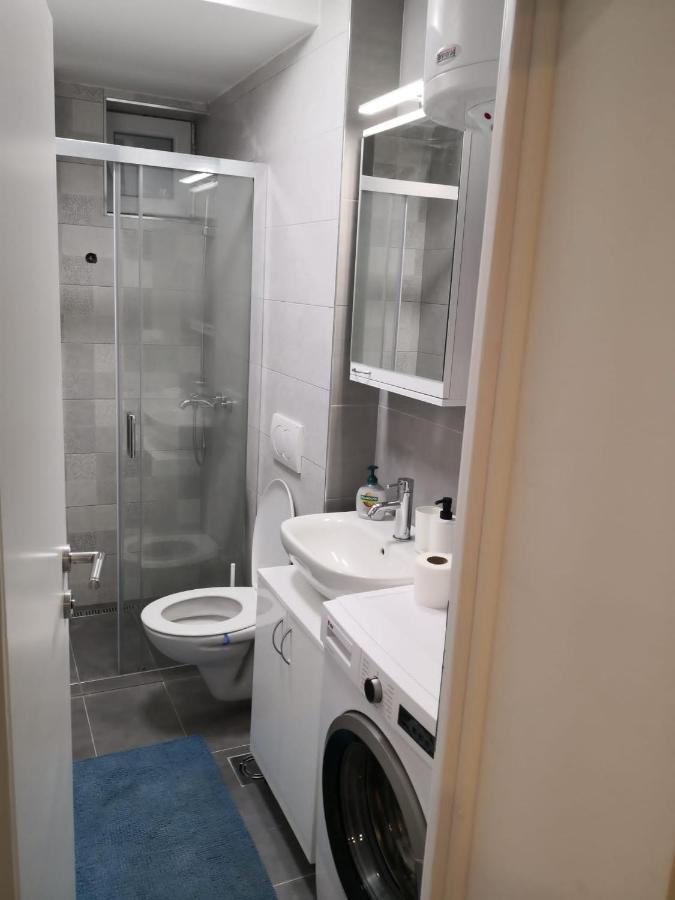 Bibi Zahumska Apartman Belgrado Esterno foto